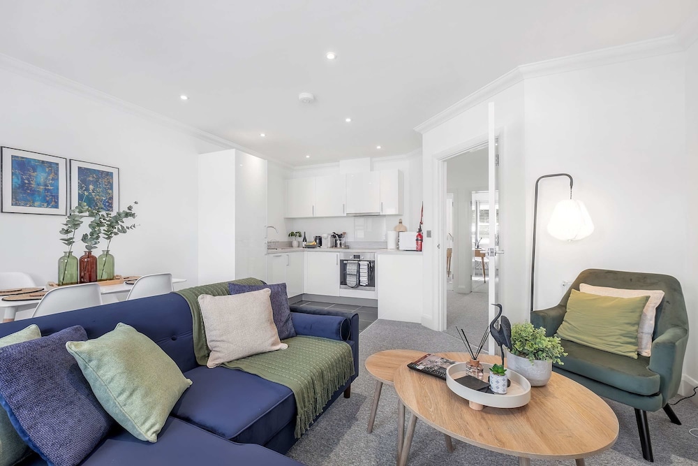 30 Monthly Discount Long-stay St Mary s Retreat