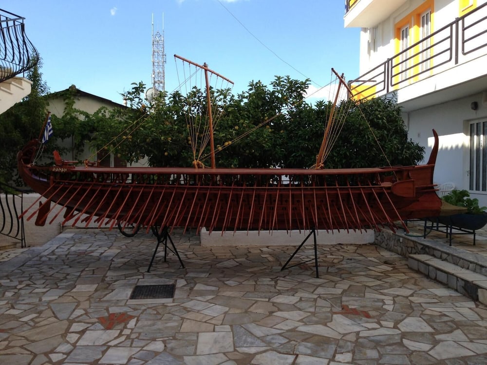 Photo 36