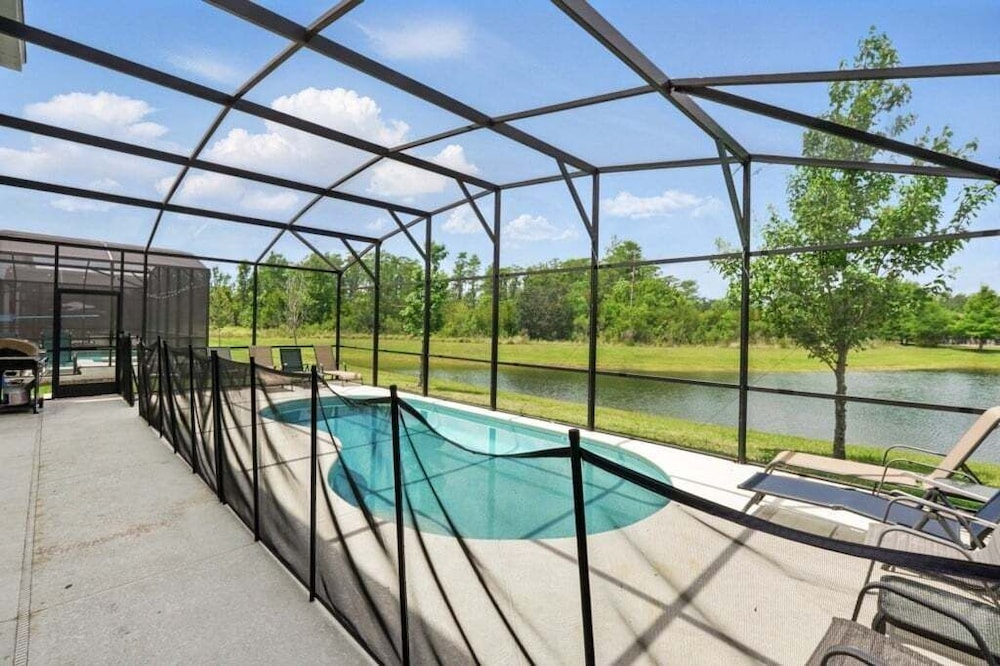 Lake Side View Private Pool Home In Resort! 10 Bedroom Villa