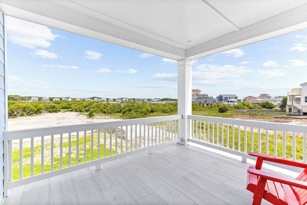 Dune Our Thing by Topsail Realty