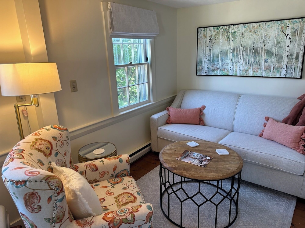 Inn at Perkins Cove