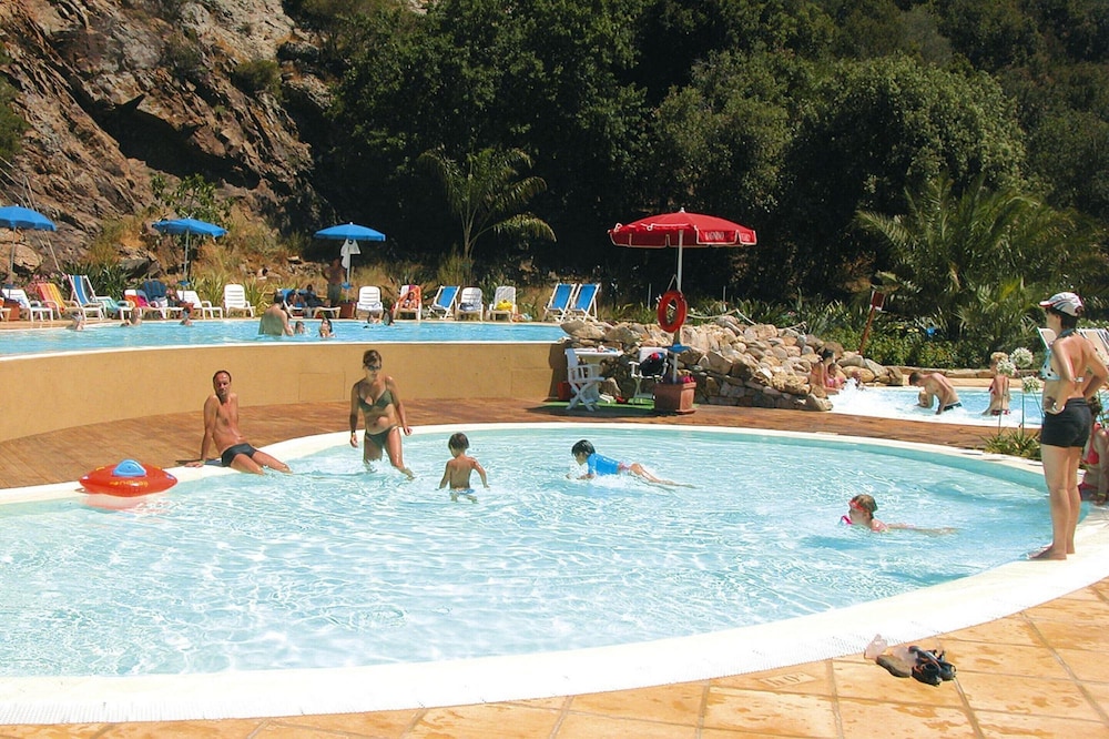 Ortano Mare Village in Rio Marina
