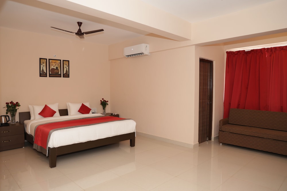 Nazri Hotel