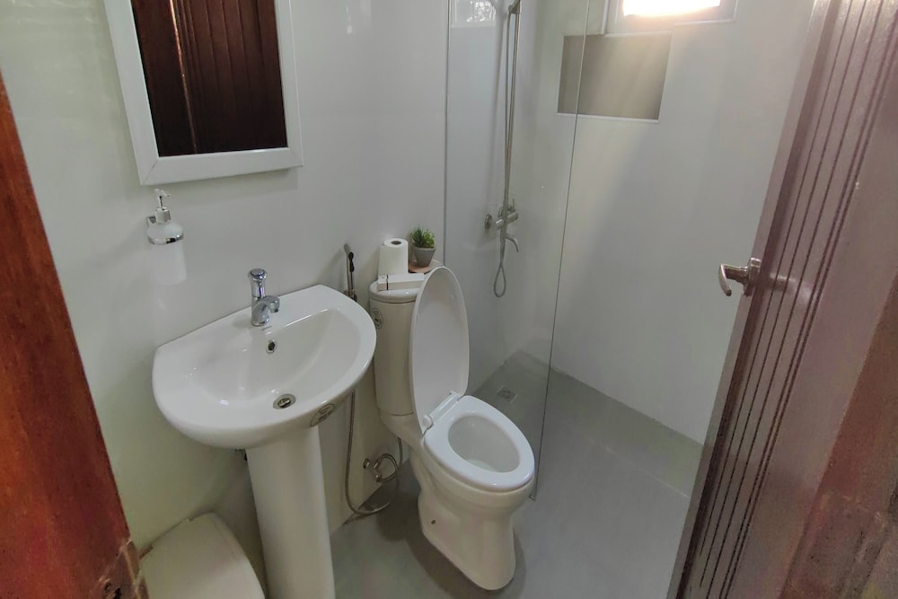 Manuela Suites Puerto Princesa near Airport