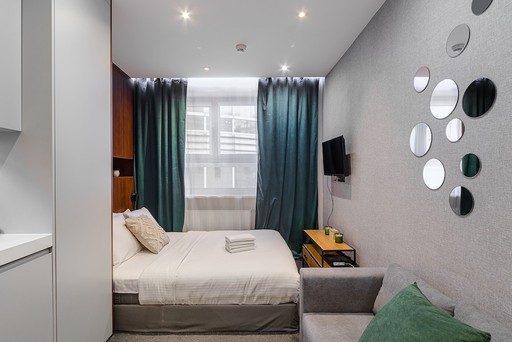 Cozy perfect apartment view 4