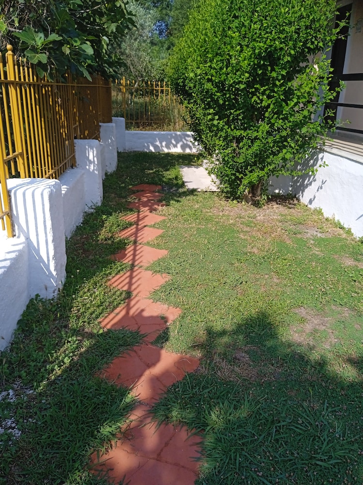 Photo 28