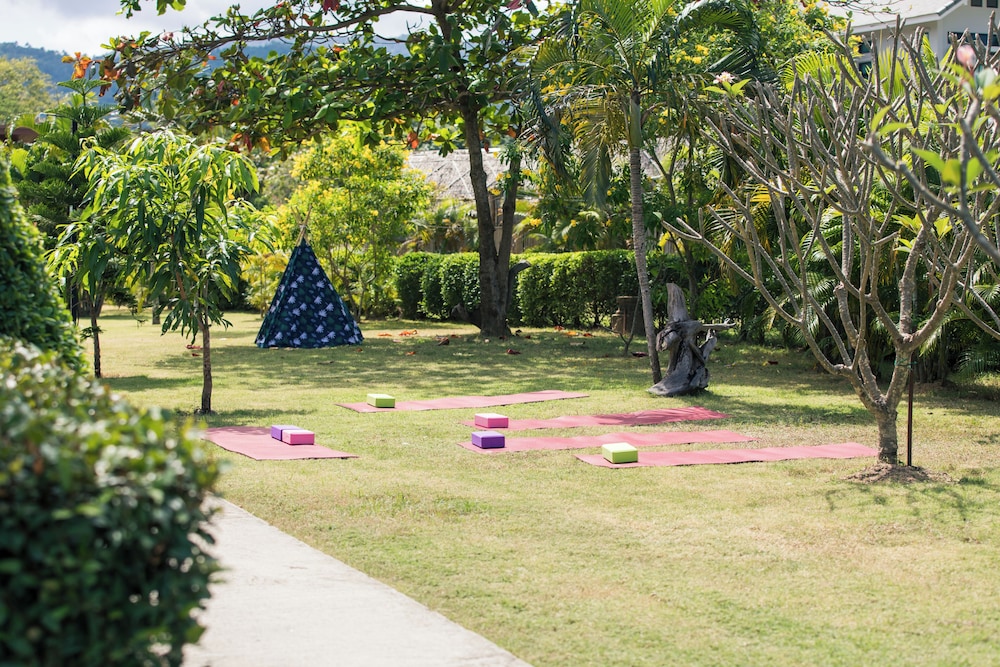 Maya Resort