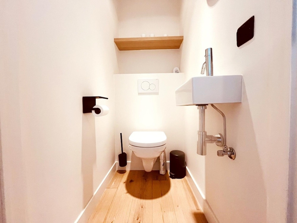 Apartment in Wenduine Near Zeedijk Beach