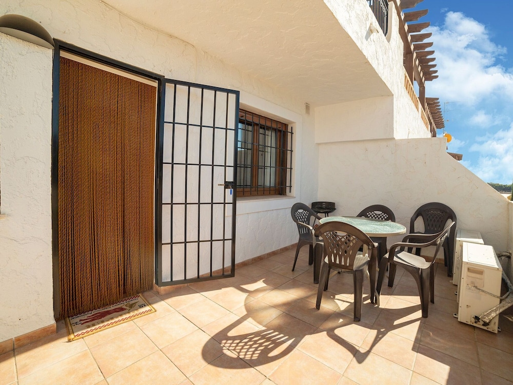 Charming Apartment in Palomares With Private Terrace