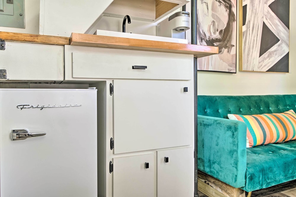 Modern Starkville Tiny Home Near Dining  MSU - Property Image 17