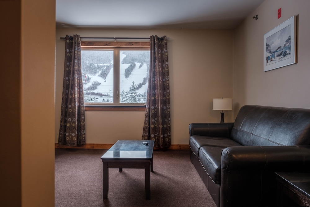 Marble Inn Resort