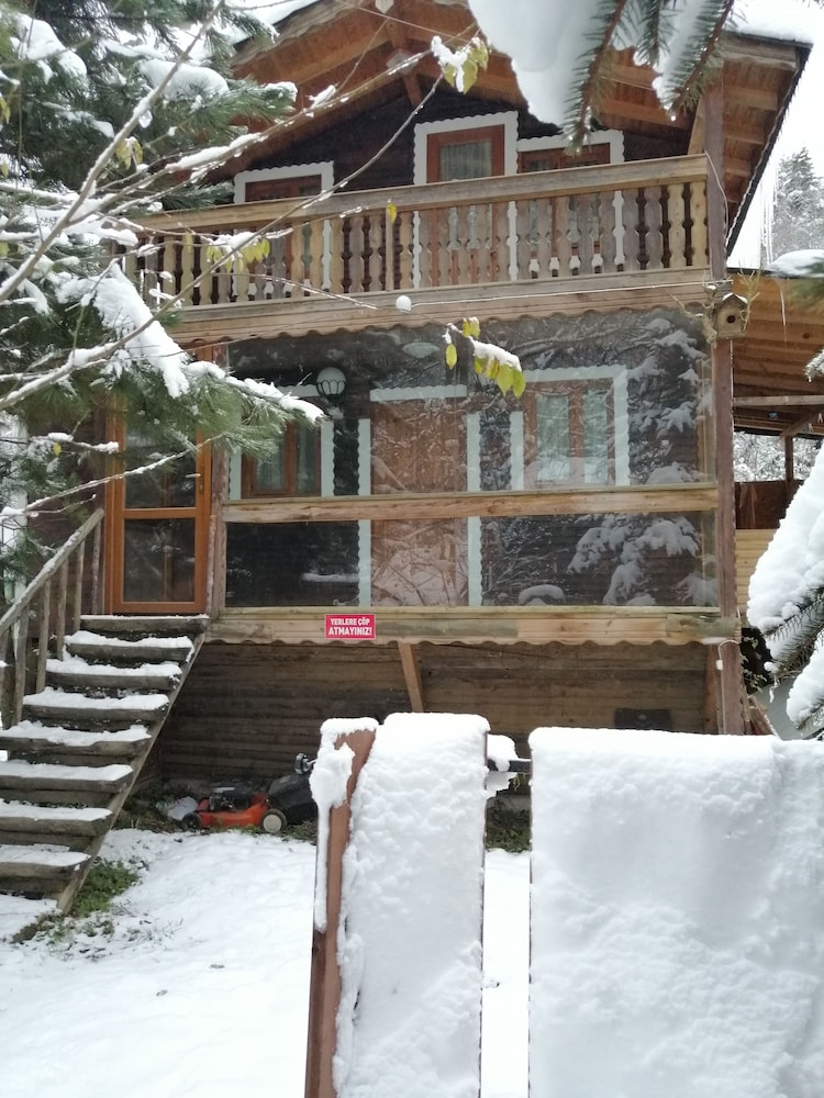 Abant Dere Otel