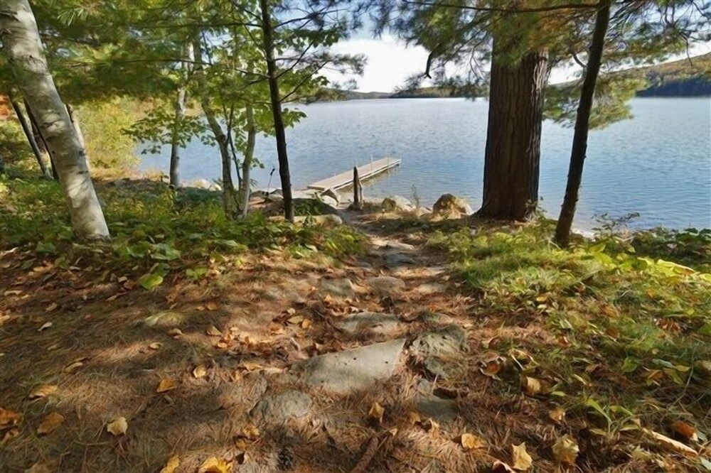 282 Papineau Lake 3 Bedroom Cottage