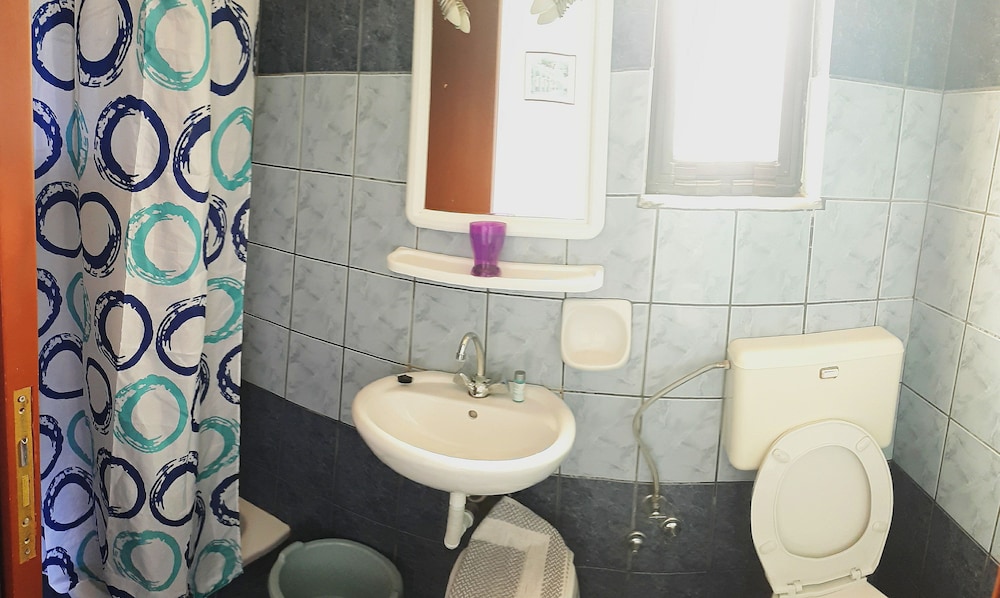 Photo 29