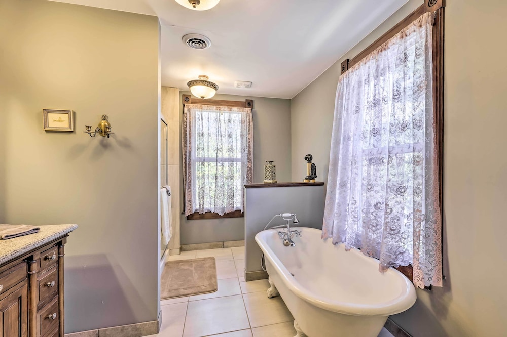 'the Vista' Retreat 30 Mi to Kansas City! - Property Image 14