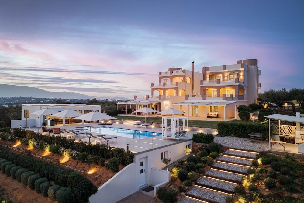 Ema's Guest House