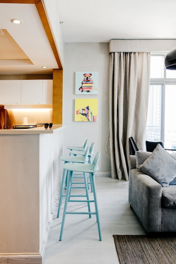 FantaStay Claren Tower 1