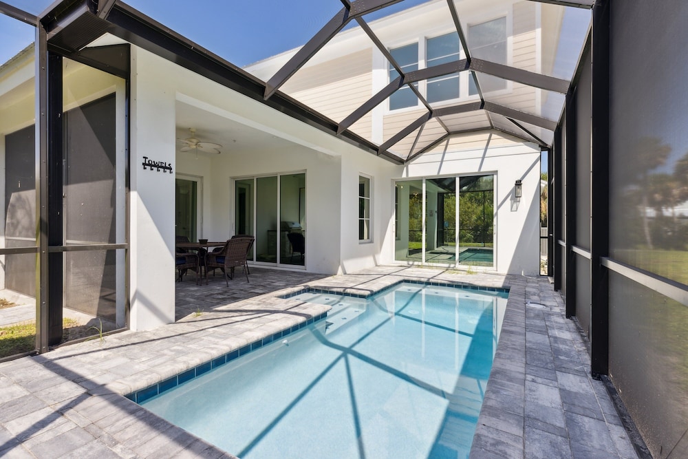 139 Ocean Estates Dr