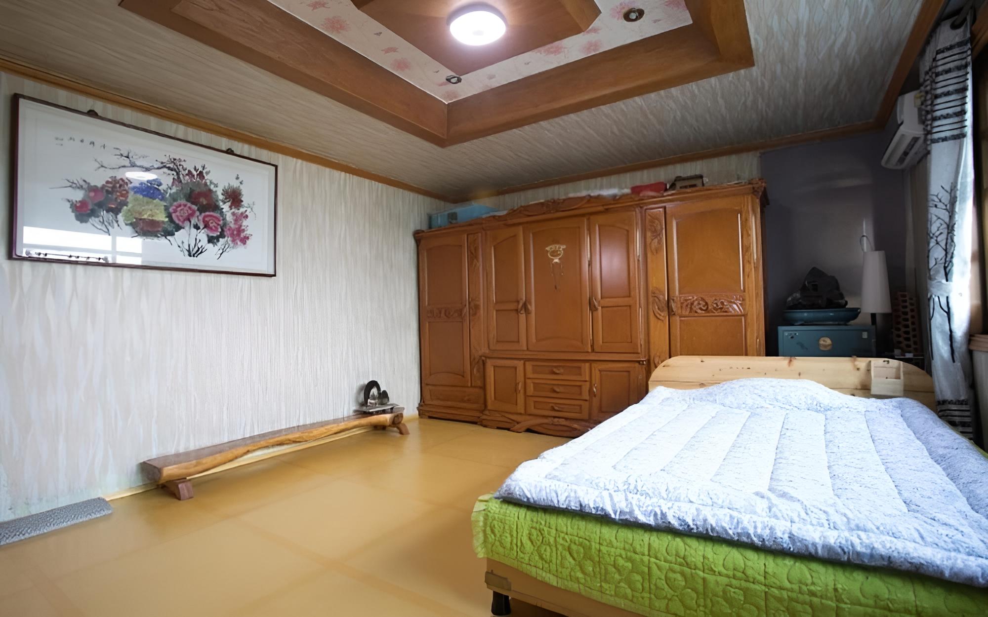 Namhae Badatga Byeoljang Pension view 5