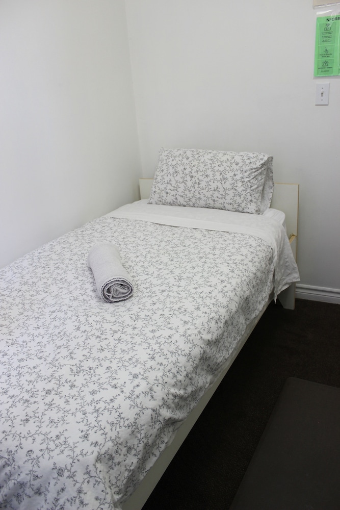 Kaisar Guest House