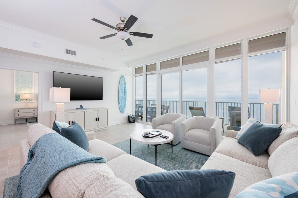 Phoenix Gulf Towers 1807 3 Bedroom Condo