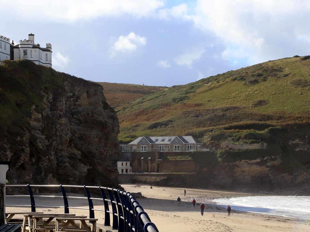 Beach Cottage