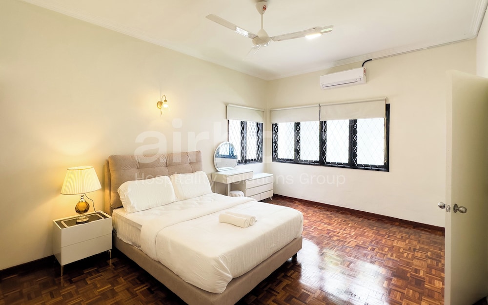 Damansara Heights Luxury Villa with Pool