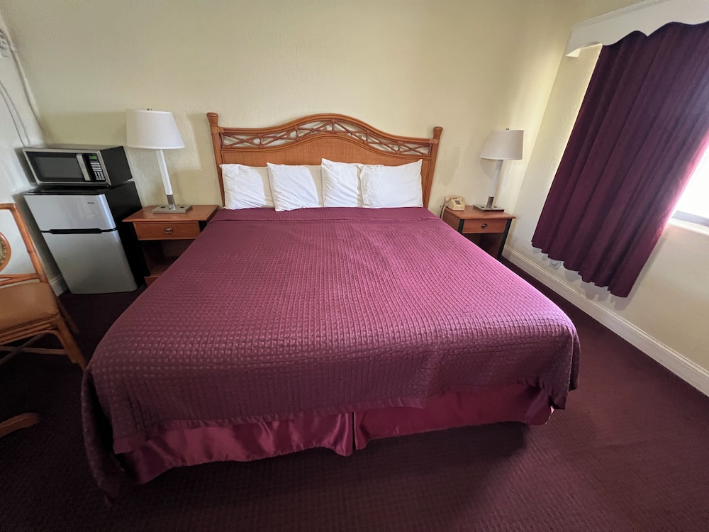 Budget Inn
