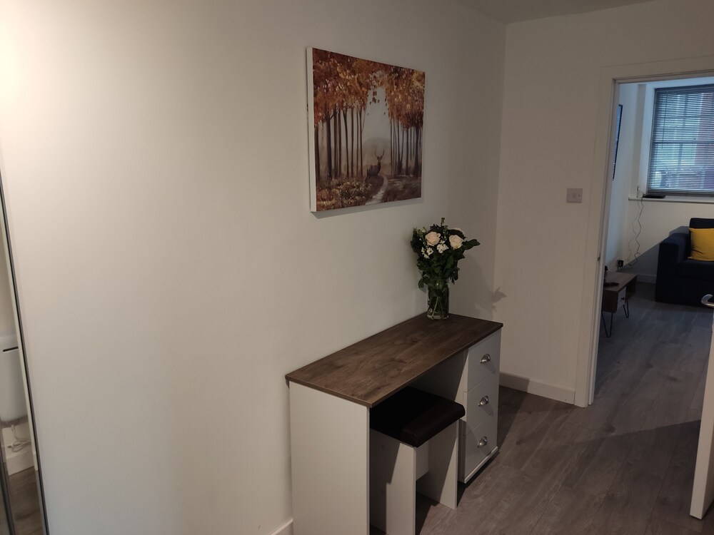 3-bed Cottage - Fast Wifi-big Garden - Town Centre, photo 21