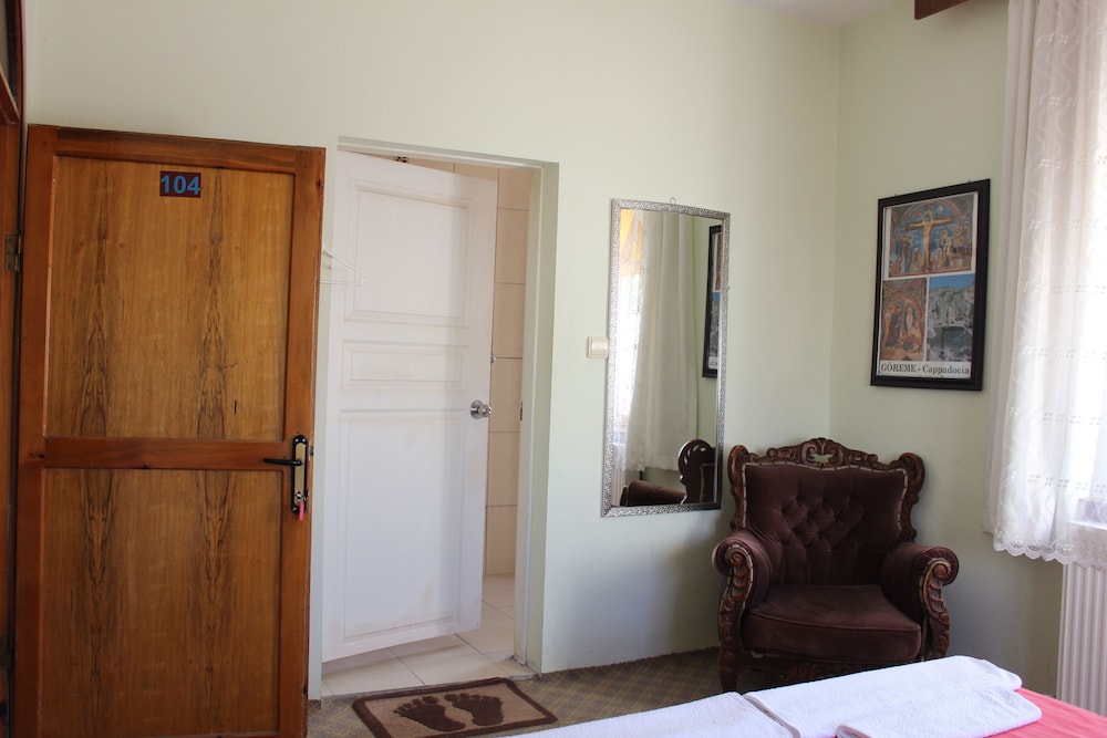 Valleypark Hotel - Hostel view 4