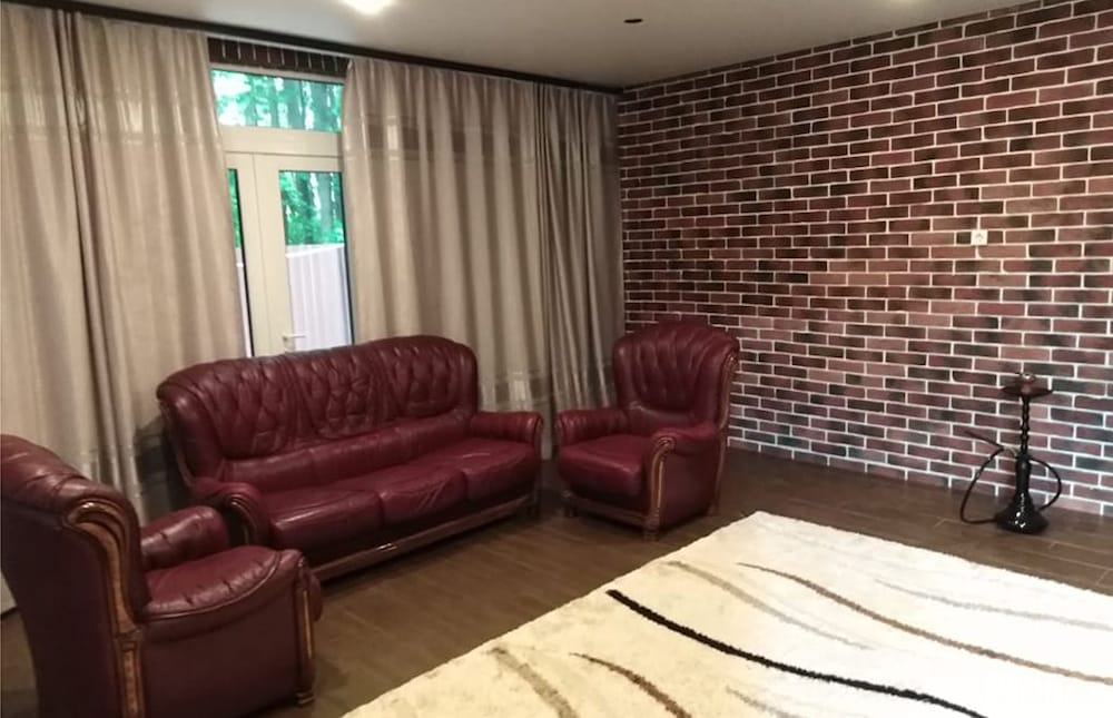 Hostel 128