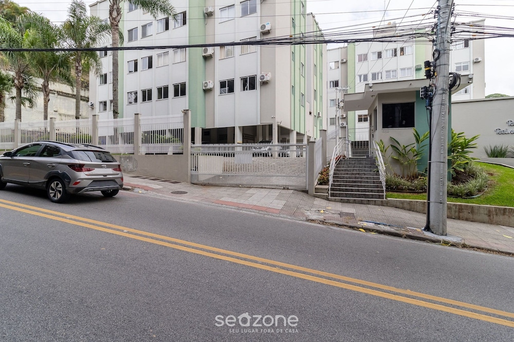 Comfort and Convenience Near Ufsc! - Cmt0404