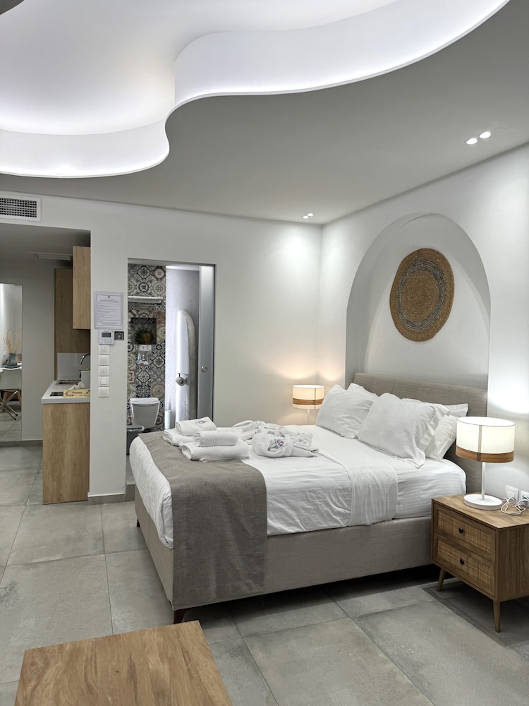 Chic Centre Suites Athens