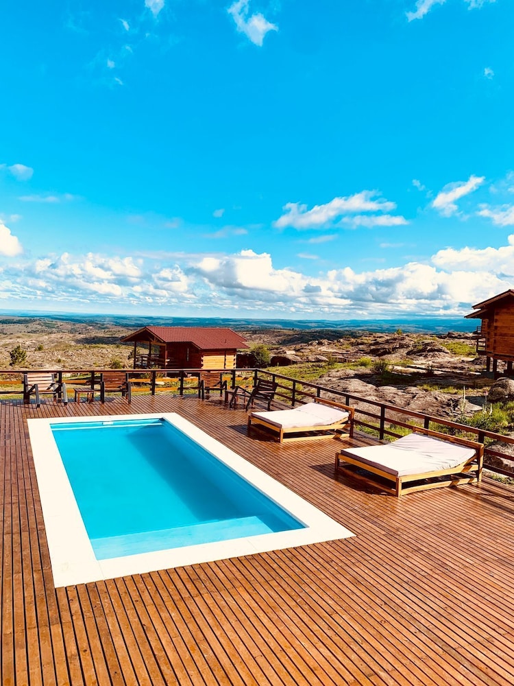 ALMA SERRANA SUITES