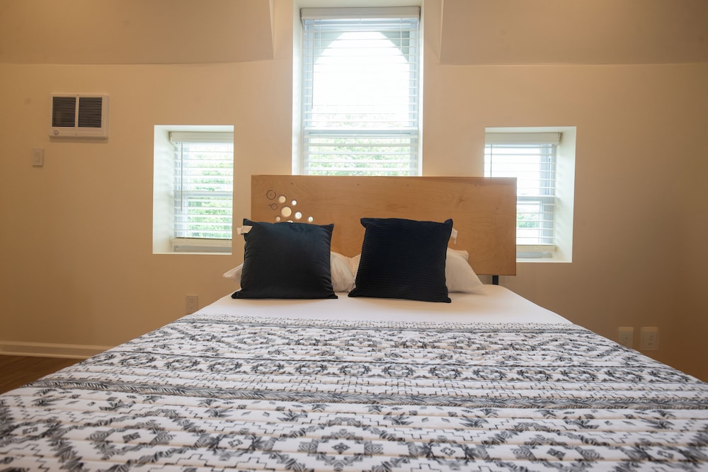 Diamond Suites Philadelphia Center