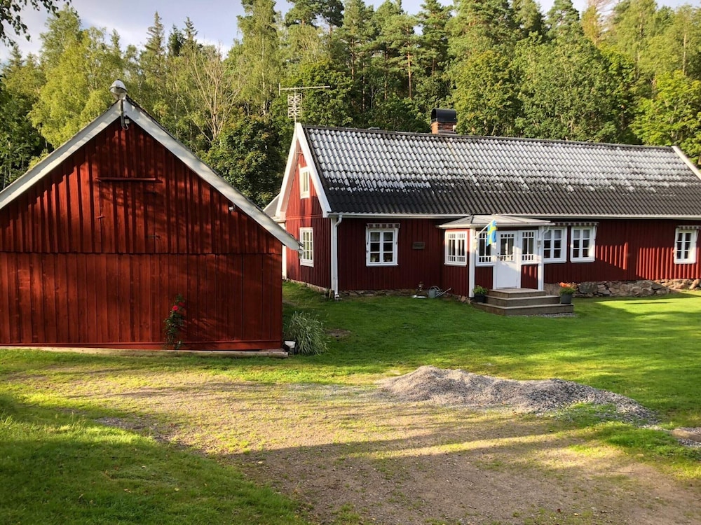 3 Bedroom Holiday Home With Sauna