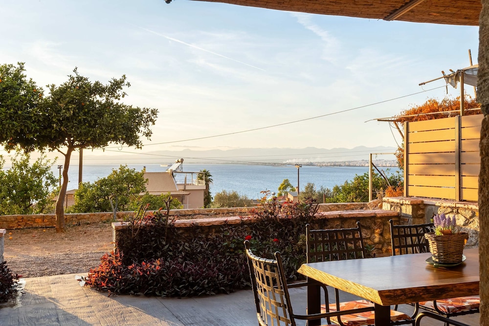 Verga Paradise Nest - A Blissful Hideout