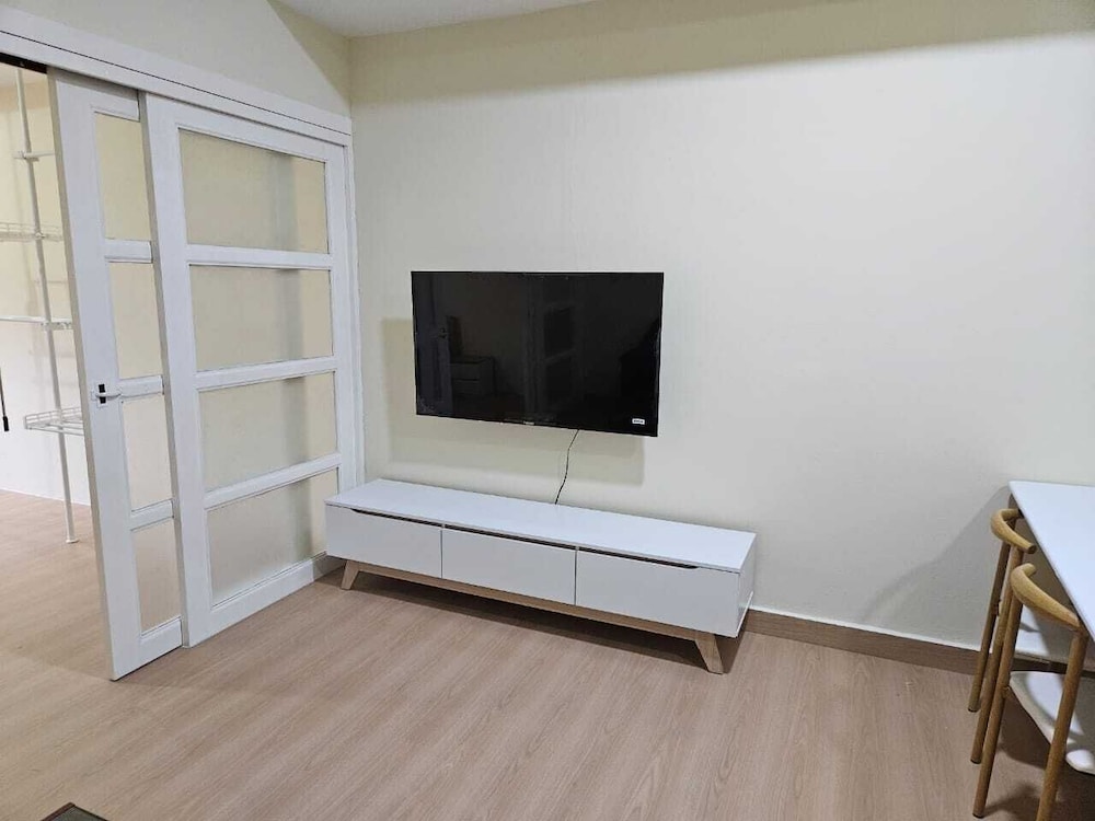 Cempaka Apartment By Easy Nap