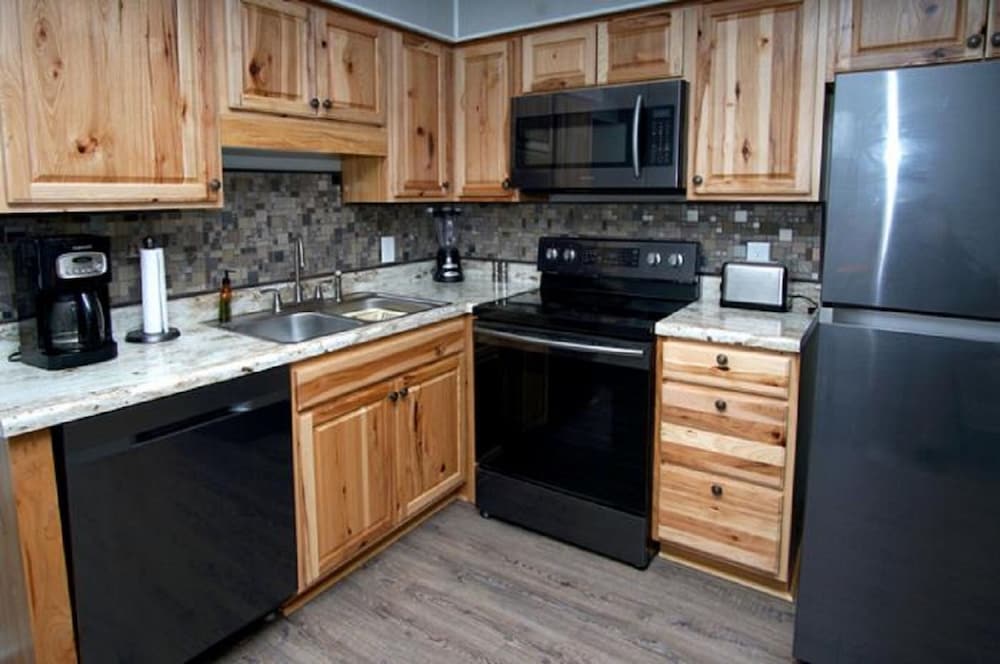 Ocean Forest Villas by Elliott Beach Rentals view 5