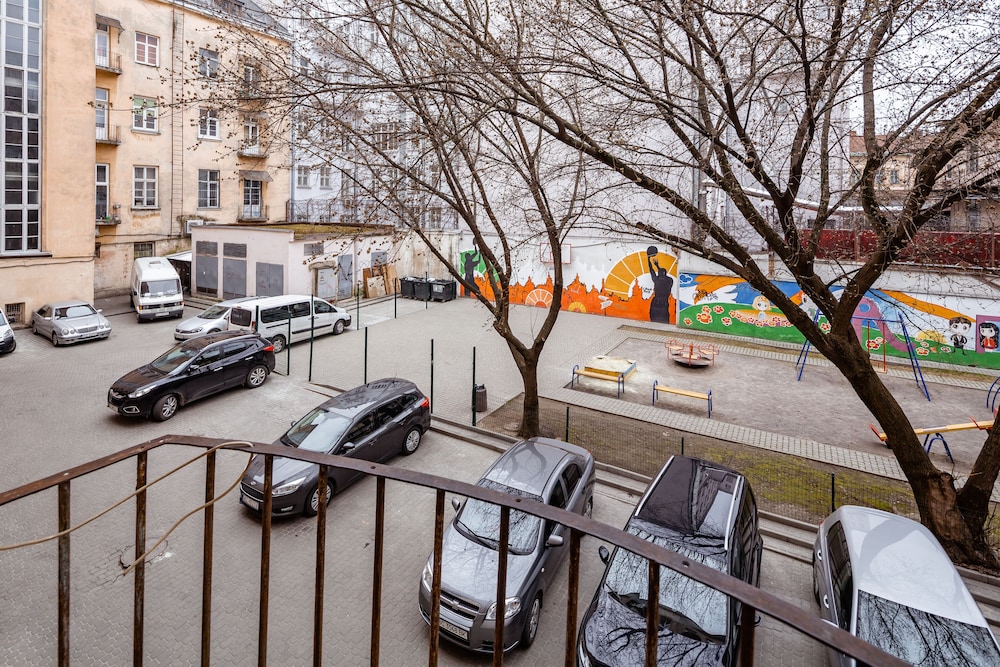 Duplex apartment on Svobody Avenue