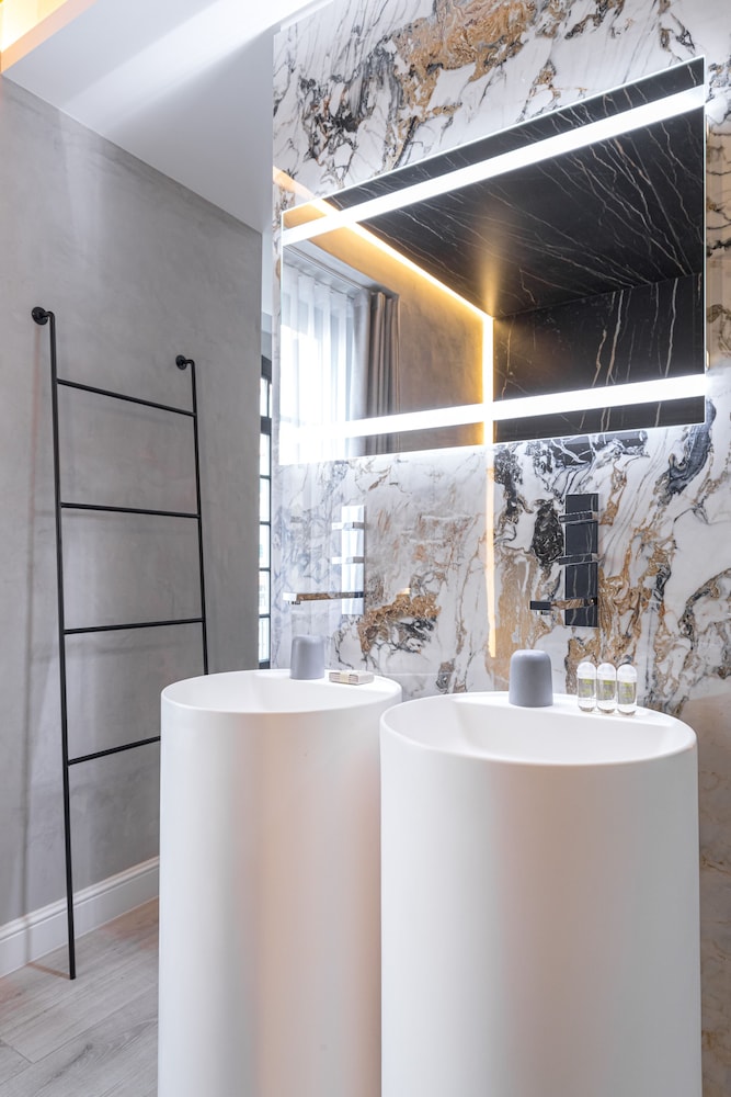 Le Dortoir Boutique Suites