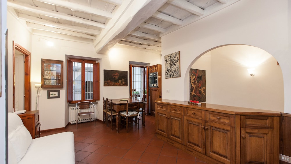 Rental in Rome Fiammetta