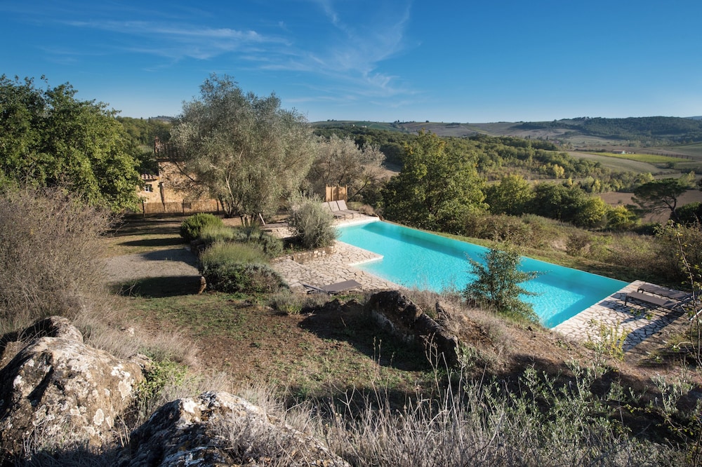In The Heart Of Chianti Pool Wifi View