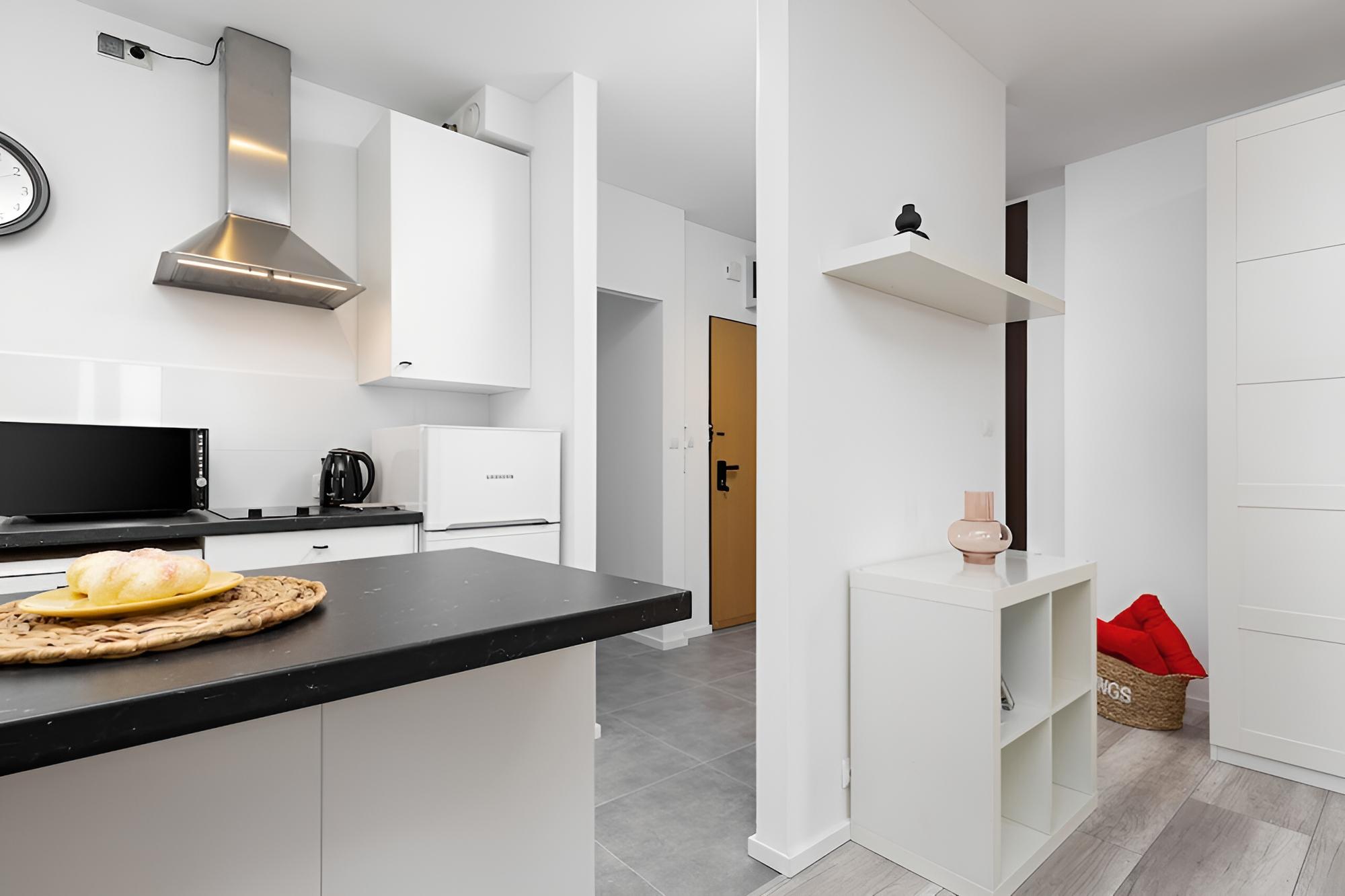 Studio Majewskiego Warsaw by Renters view 4