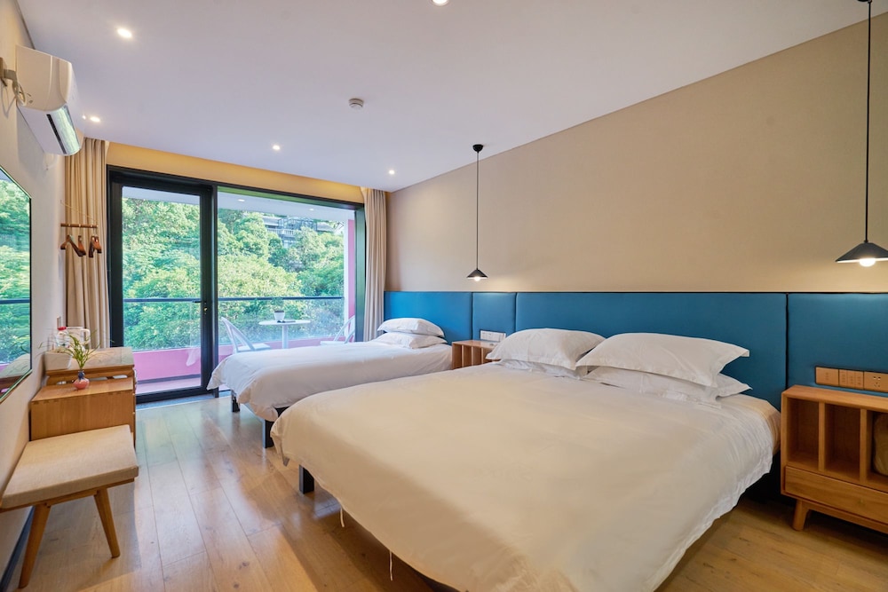 Good wishes. Full Gui Mountain Residence view 4