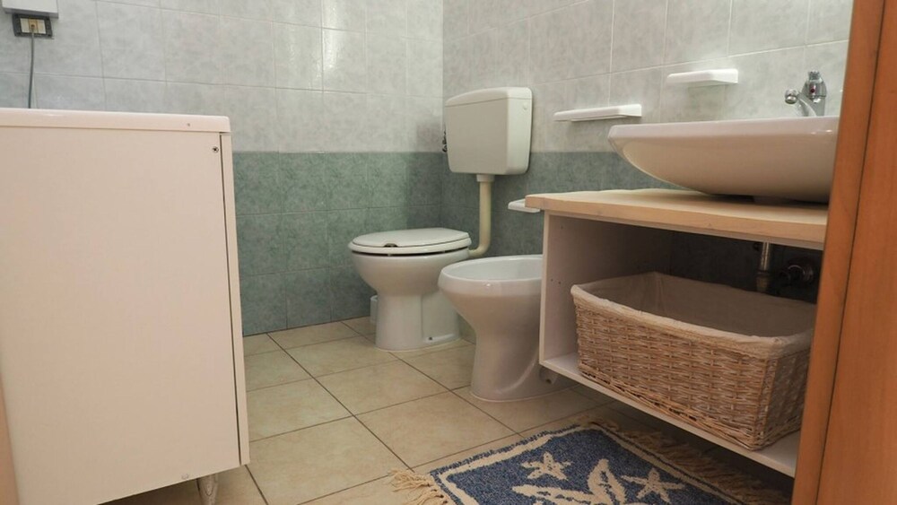 Villa del Mare 2 Three Bedrooms 700 Metres From the Beach