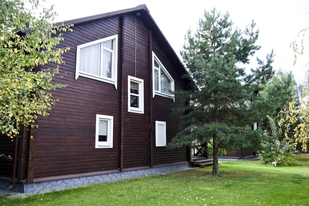 Ivan Hotel