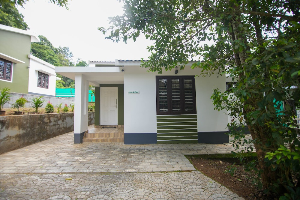 B'camp Resorts & Homestays view 3