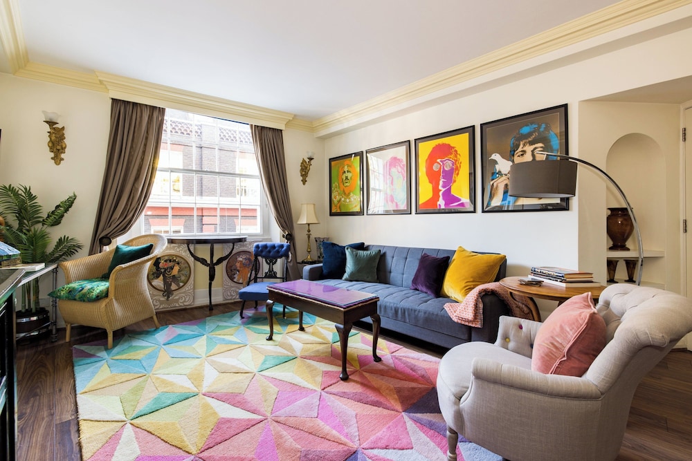 Mayfair 9-bed Townhouse - Sleeps 16, Patio & Ac