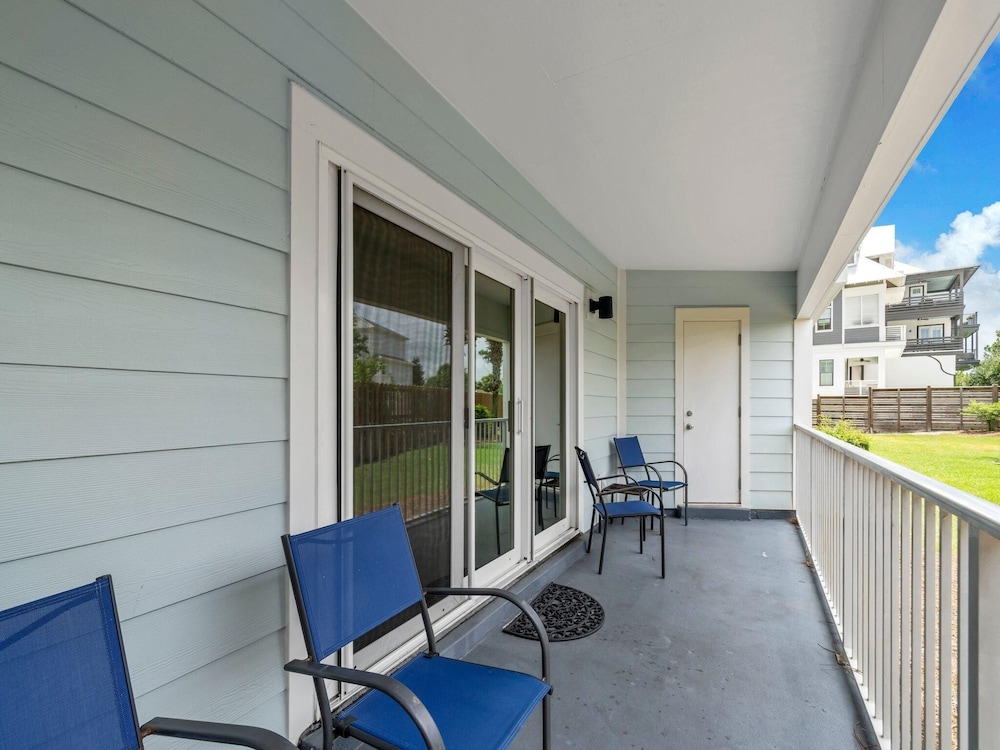 Beachside Villas 1211